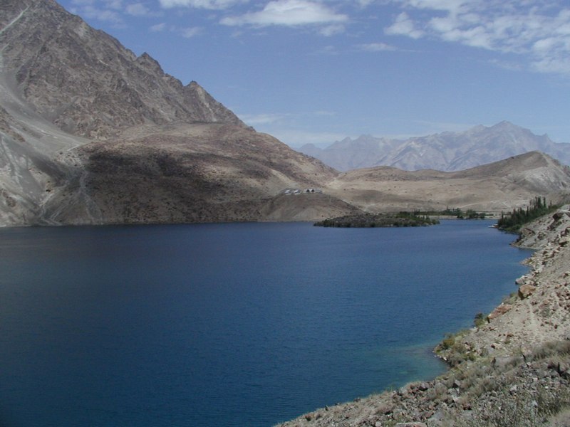 SatparaLakeSkardu1215.jpg