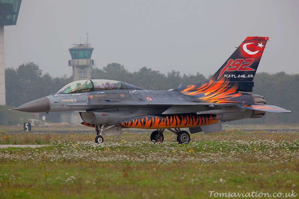 turkish-f16-txy2.jpg