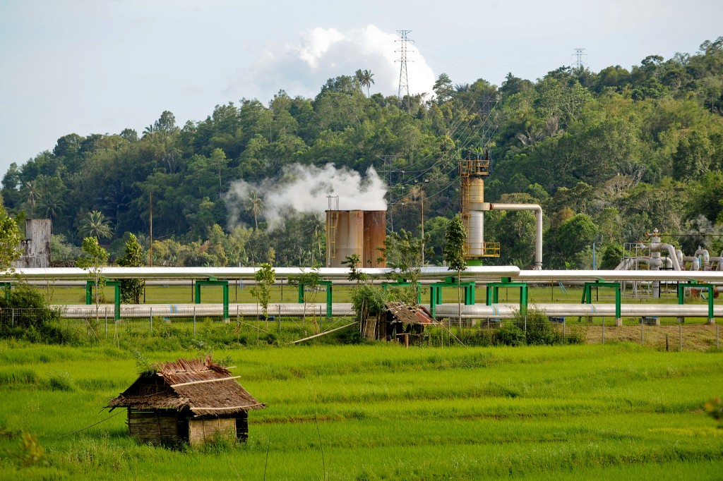 Asian-Development-Bank-Lahendong-geothermal-power-plant-Manado-Indonesia-1024x682.jpg