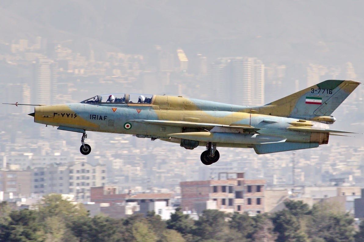 Yak 130 fighter, Aja  Army |  Army of the Islamic Republic of Iran, Air Force  Army Air Force  Nahaja, Iranian fighters, Sukhoi 35, General Staff of the Armed Forces of the Islamic Republic of Iran, Ministry of Defense and Support of the Armed Forces of the Islamic Republic of Iran.