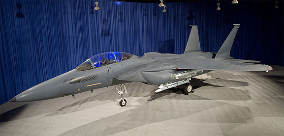 Boeing_F-15_Silent_Eagle-topshot.jpg