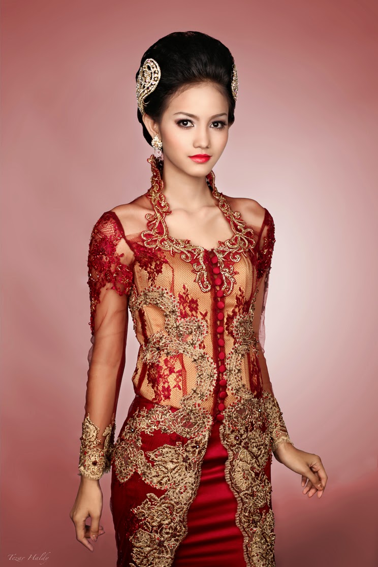 kebaya_merah_by_haldream-d46ypl3.jpg