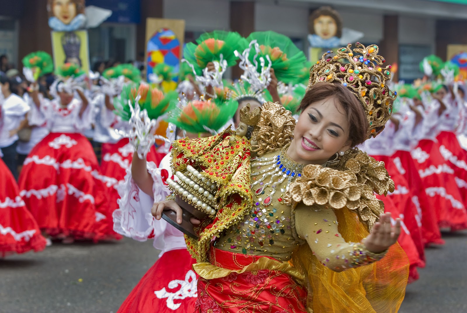 Fiesta+2-Sinulog.jpg