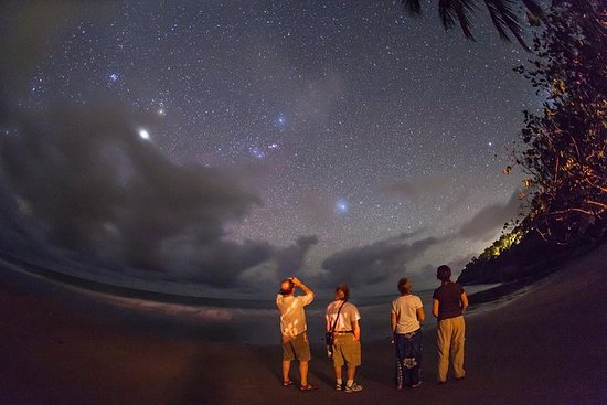 stargazing-at-astola.jpg