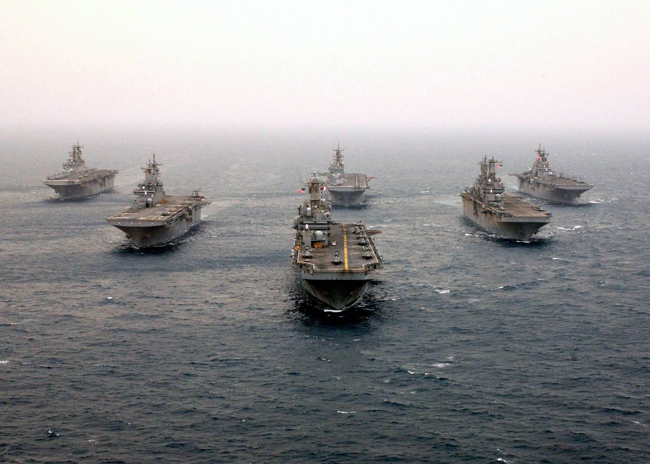 USN_Amphibious_assault_ships.jpg