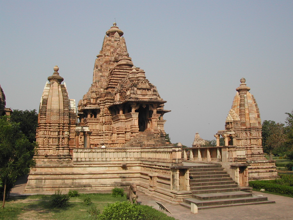 Khajuraho-Lakshmana_temple.JPG