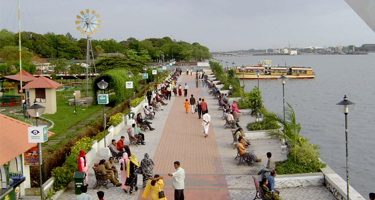 marine-drive-kochi-tourism-opening-time-closing.jpg