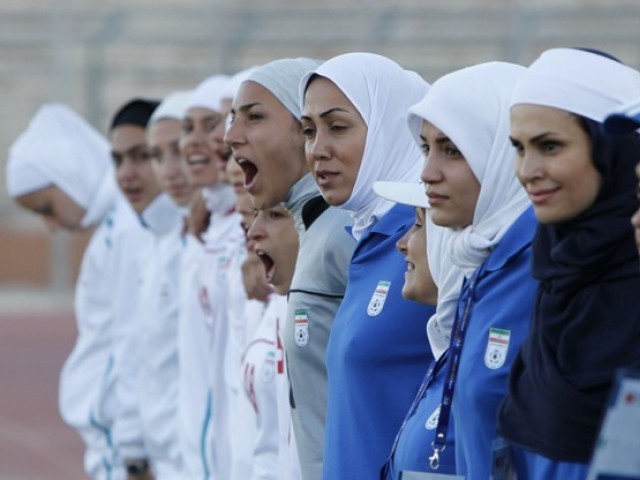 334461-Iranianfootballwomenteam-1328874513-928-640x480.jpg