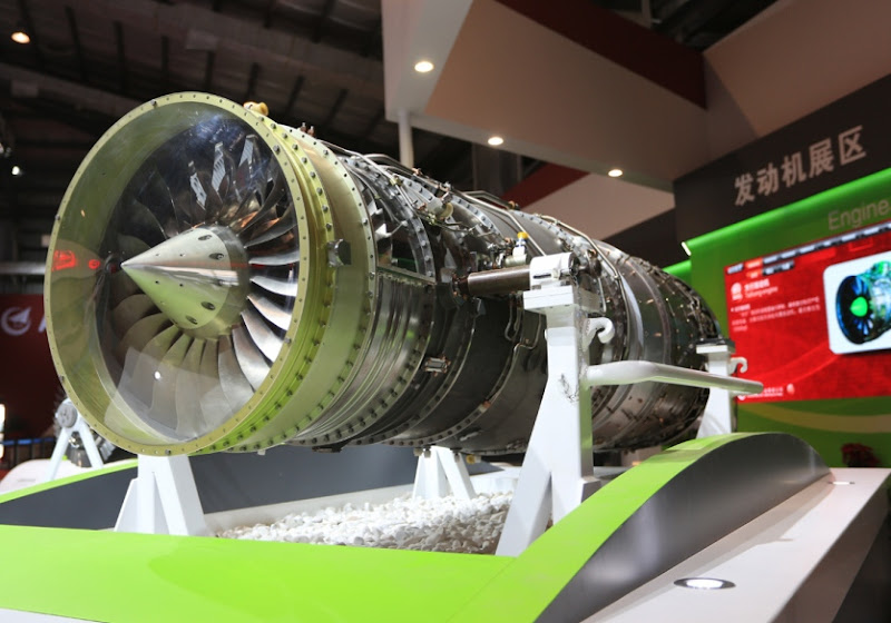 Minshan+Aircraft+Engine+Unveiled+At+Airshow+China+2012.jpg