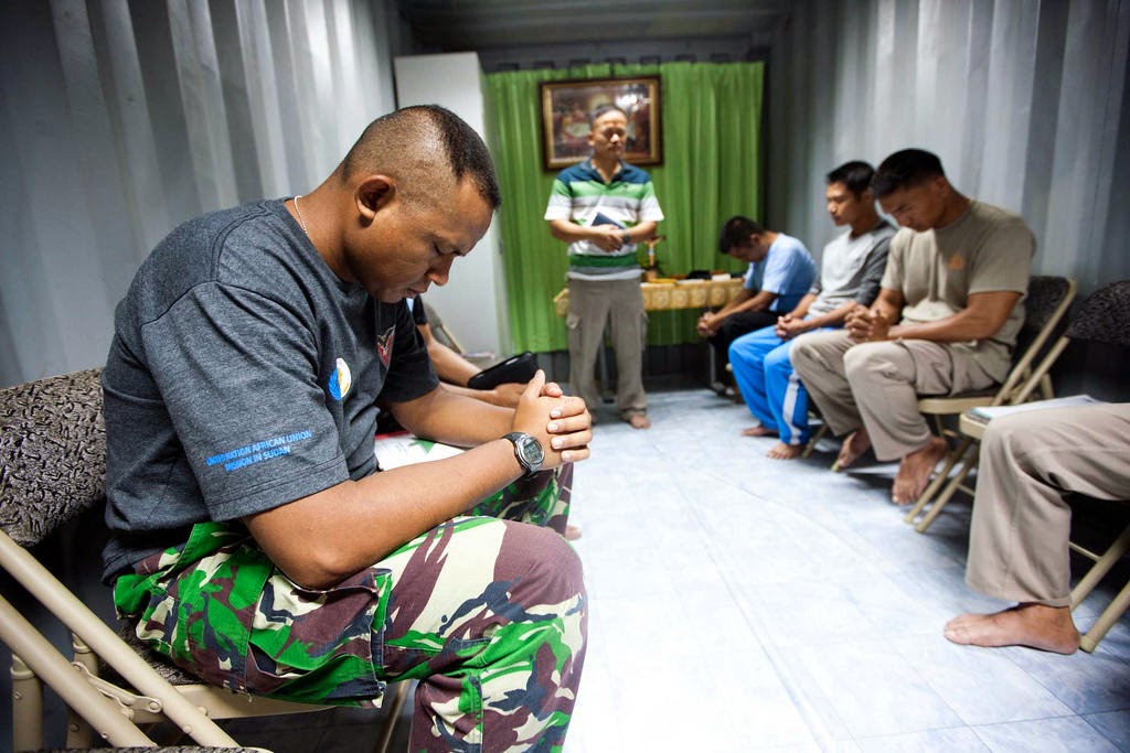 indonesian-police-fpu-3.jpg