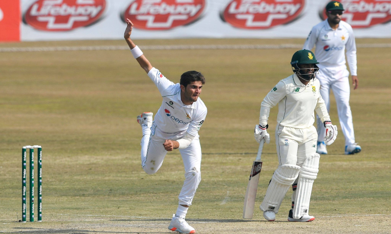 Pakistan's Shaheen Shah Afridi (L) delivers a ball during the third day of the second Test cricket match between Pakistan and South Africa at the Rawalpindi Cricket Stadium, February 6. — AFP