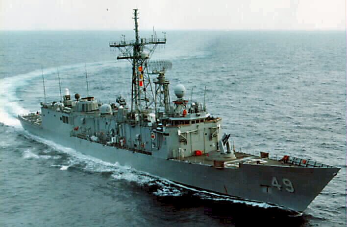 USS_Robert_G._Bradley.jpg
