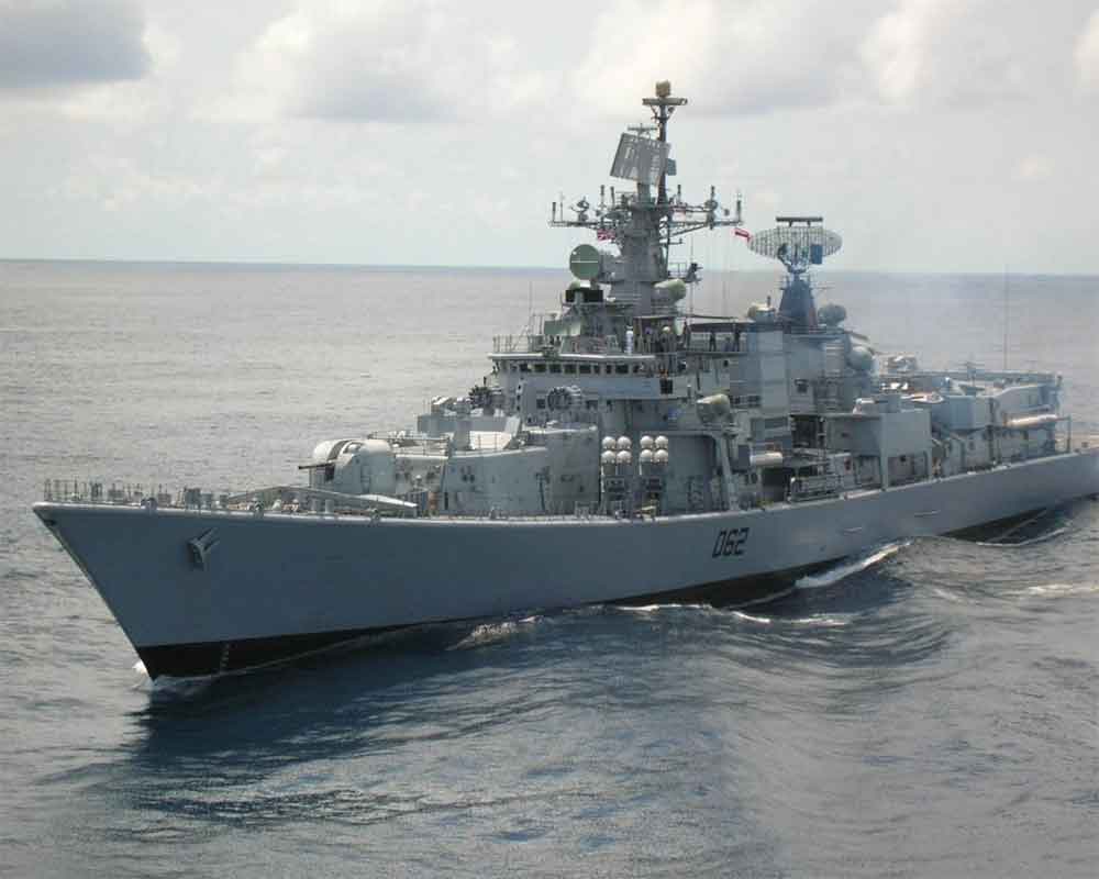 two-indian-naval-ships-to-make-port-call-in-vietnam-2019-04-12.jpg