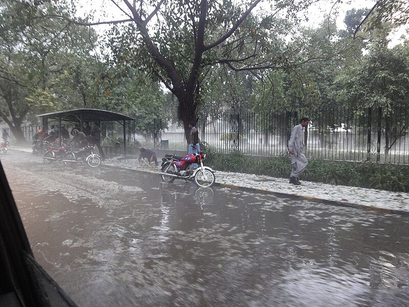 799px-Hailstorm_in_Lahore_2.jpg