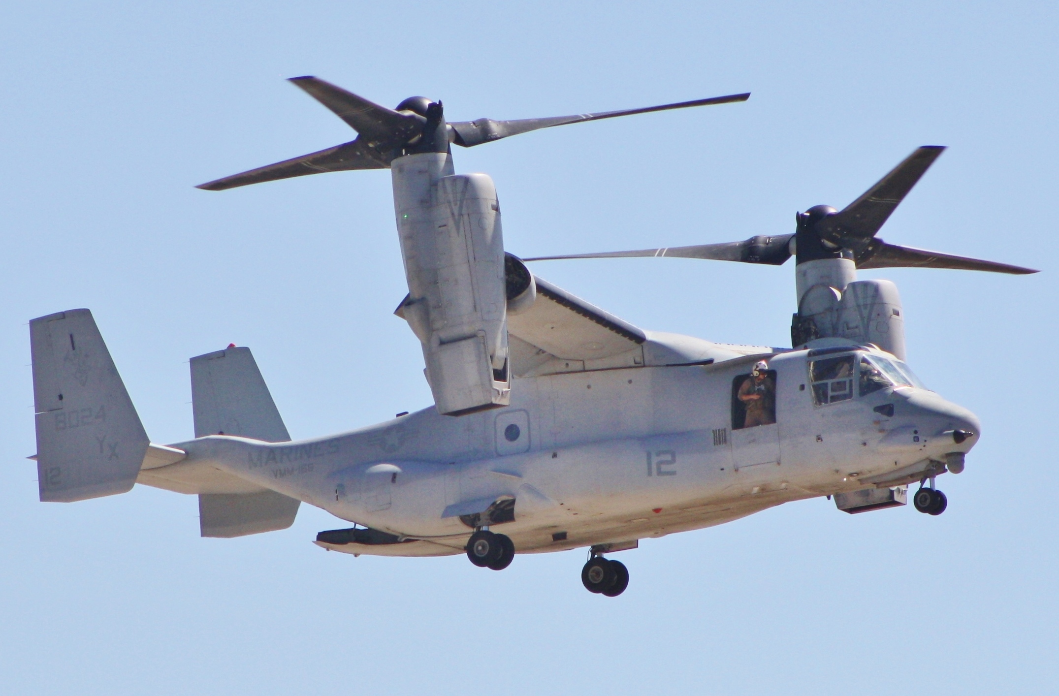 MV-22_mcas_Miramar_2014.JPG