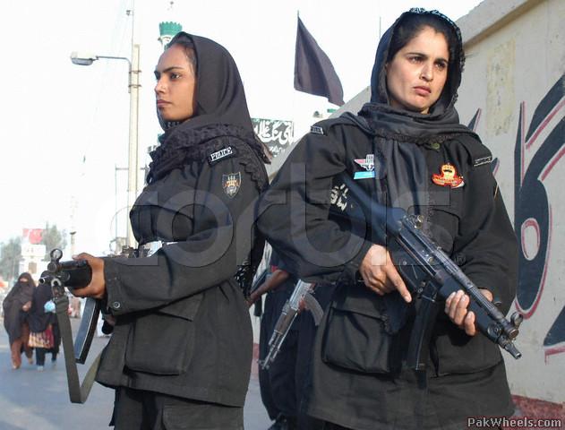 military_woman_pakistan_police_000001_BMX_PakWheels(com).jpg