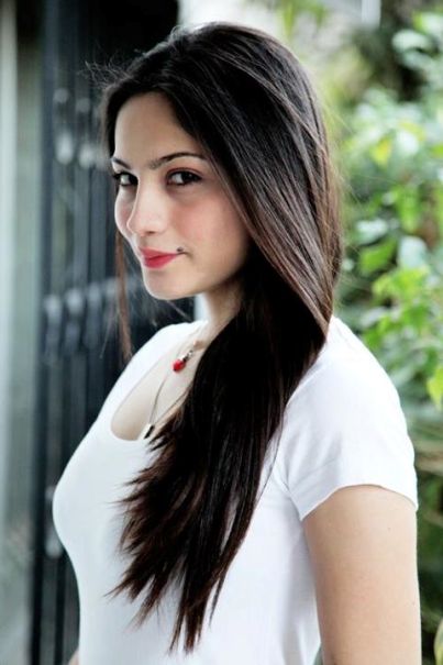 Pakistani_Actress_Neelam_Muneer_Pics_2.jpg