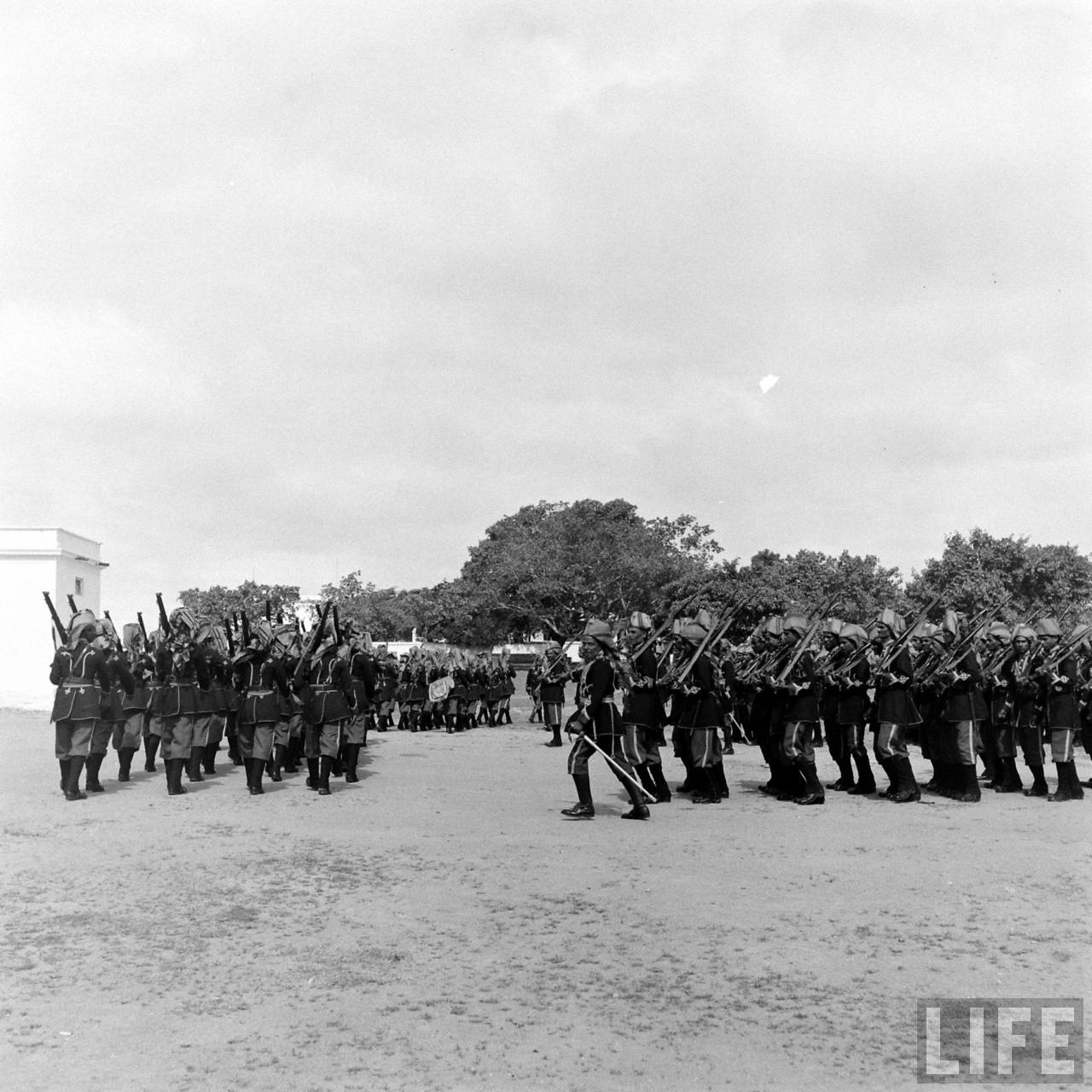 operation-polo-hyderabad-police-action-1948-photos+(32).jpg