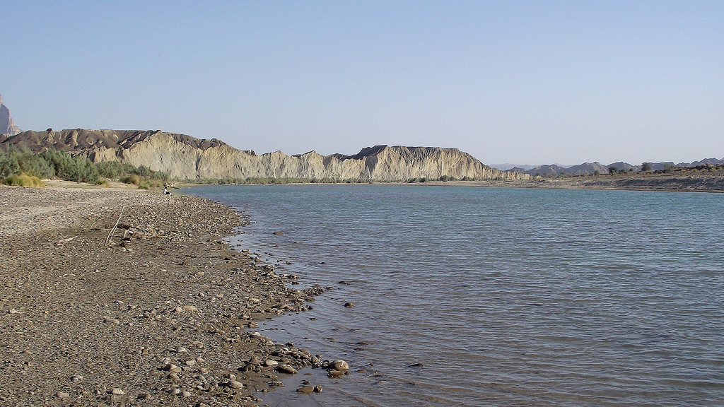 304393,xcitefun-hingol-river-1.jpg