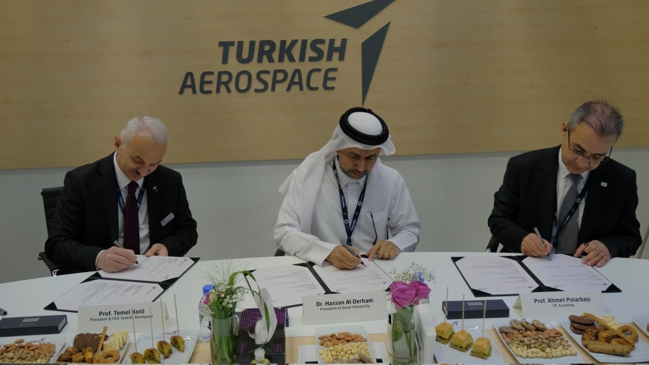 Turkish-Aerospace-to-hire-Qatar-University-students-under-newly-inked-deal-e1647954006248.jpg