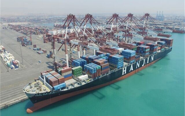 Transshipment-on-a-Soaring-Wave-Shahid-Rajaee-Port-Container-Operations-Grow-by-32-Percent-640x400.jpg