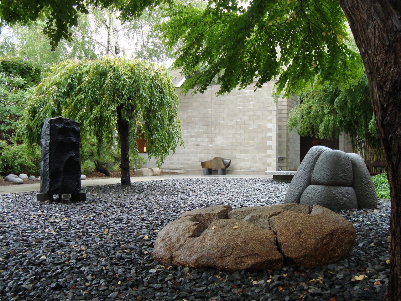 74d52-noguchimuseumgarden.jpg