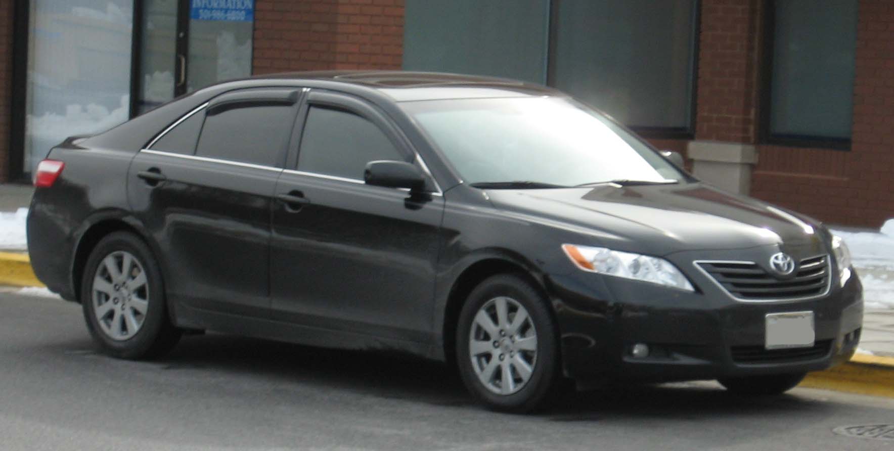 07-Toyota-Camry-XLE.jpg