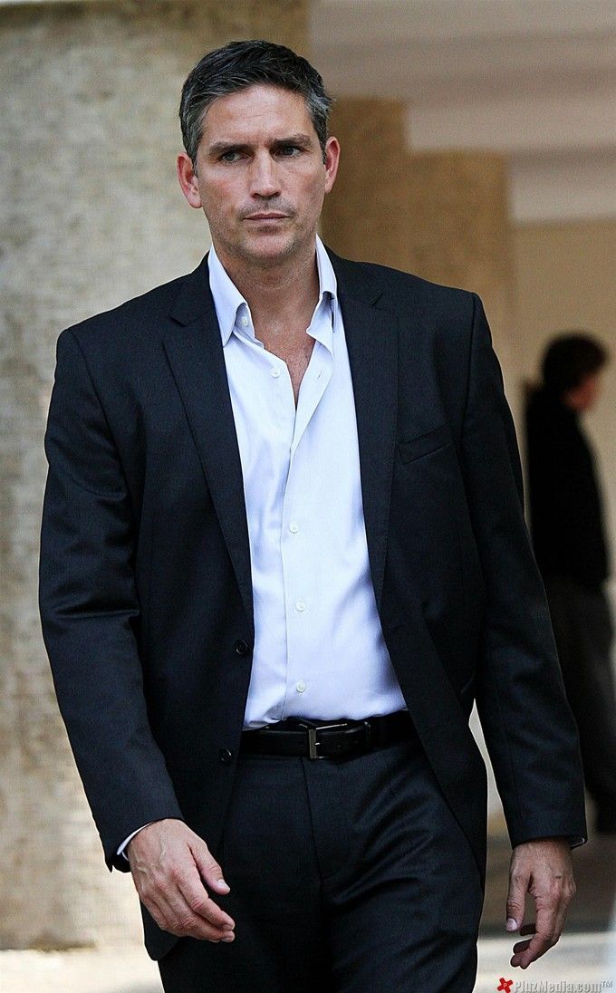 46db562299968b3b0c4be248a6f09557--person-of-interest-jim-caviezel.jpg