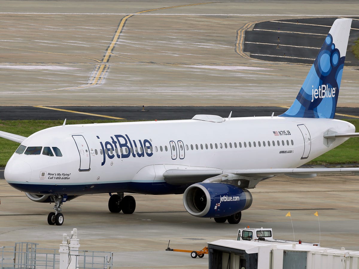 -jetblue-.jpg