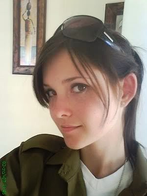 Israeli-soldier-girl-85.jpg