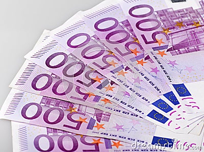 five-hundred-euro-bank-notes-thumb13134142.jpg