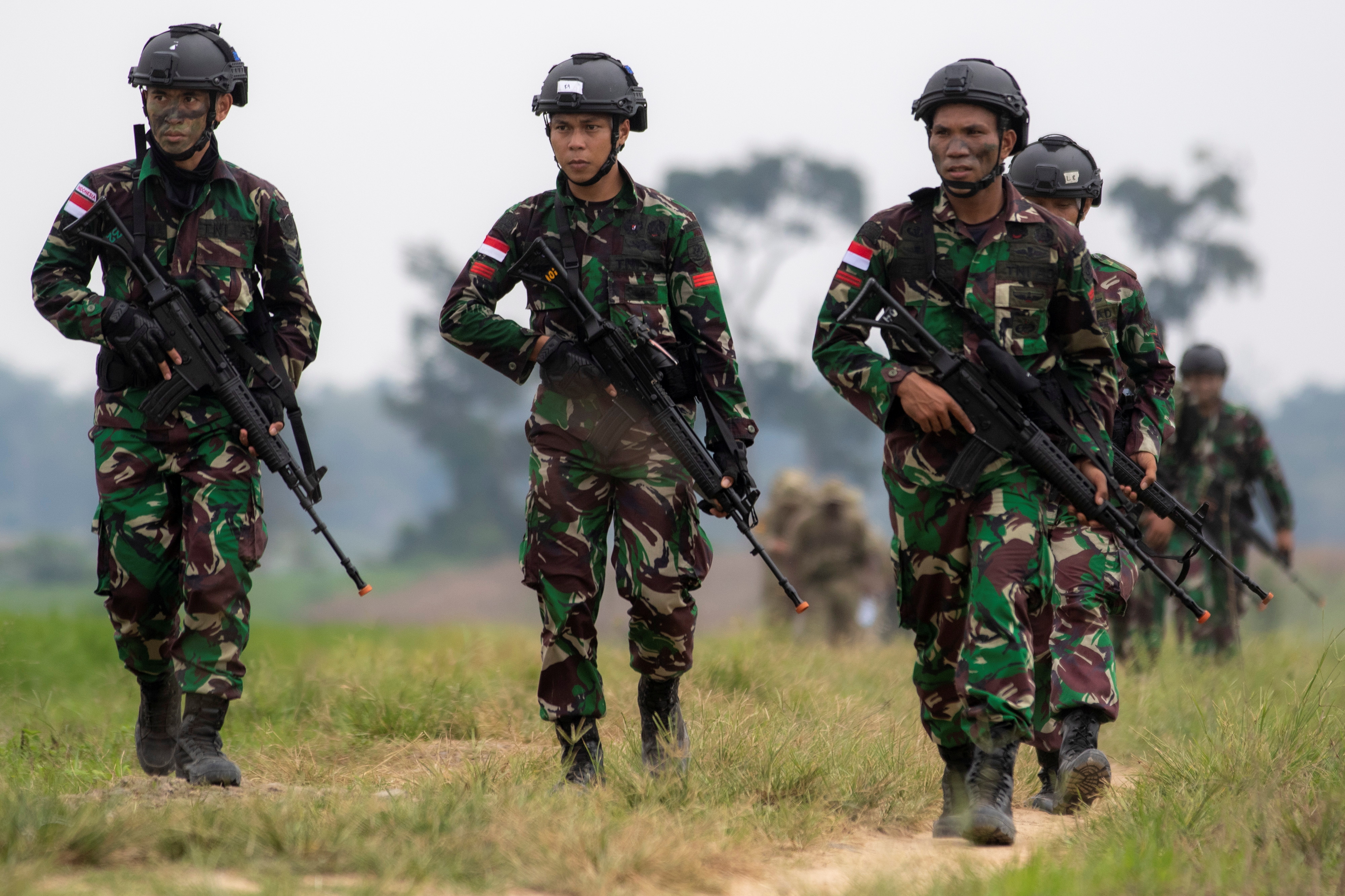 Indonesian army soldiers take part in Garuda Shield Joint Exercise 2021 at the Indonesian Army Combat Training Center in Martapura, South Sumatra province, Indonesia August 4, 2021. Antara Foto/Nova Wahyudi/via Reuters.