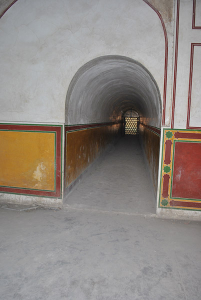 lahore-fort_shishmahalbasement16.jpg