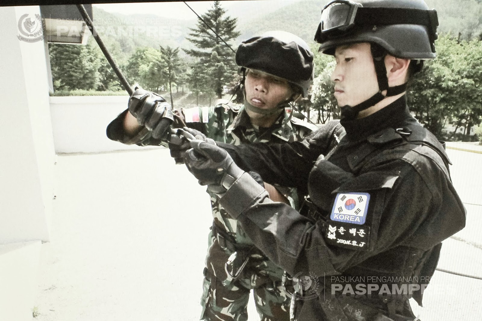 Paspampres+Ikuti+Latihan+Bersama+Penanggulangan+Teror+di+Korea+Selatan.jpg