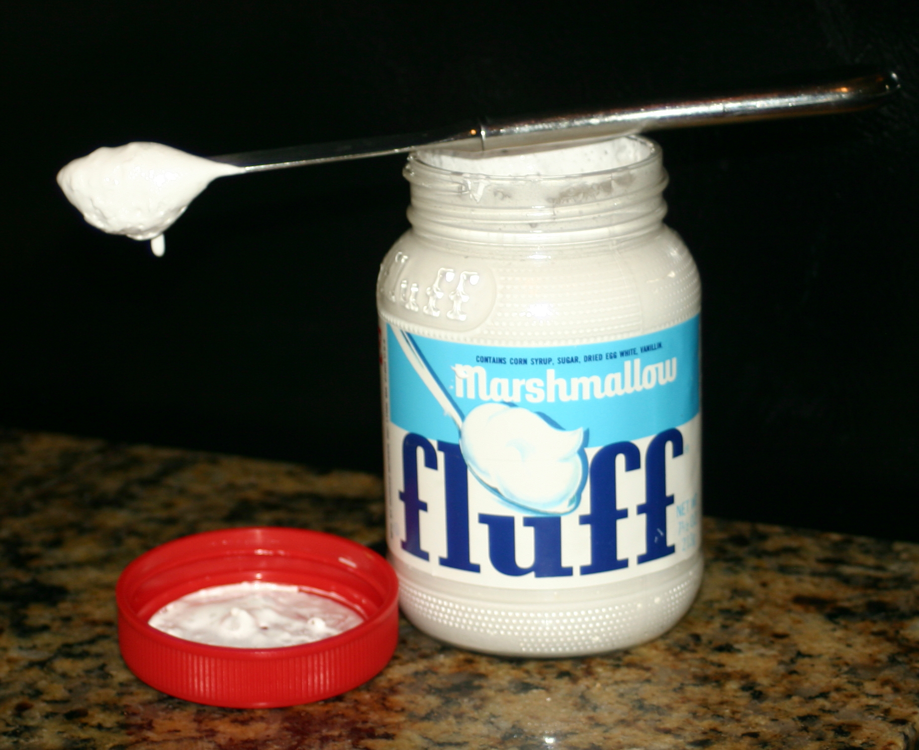 Marshmallow_fluff2.jpg