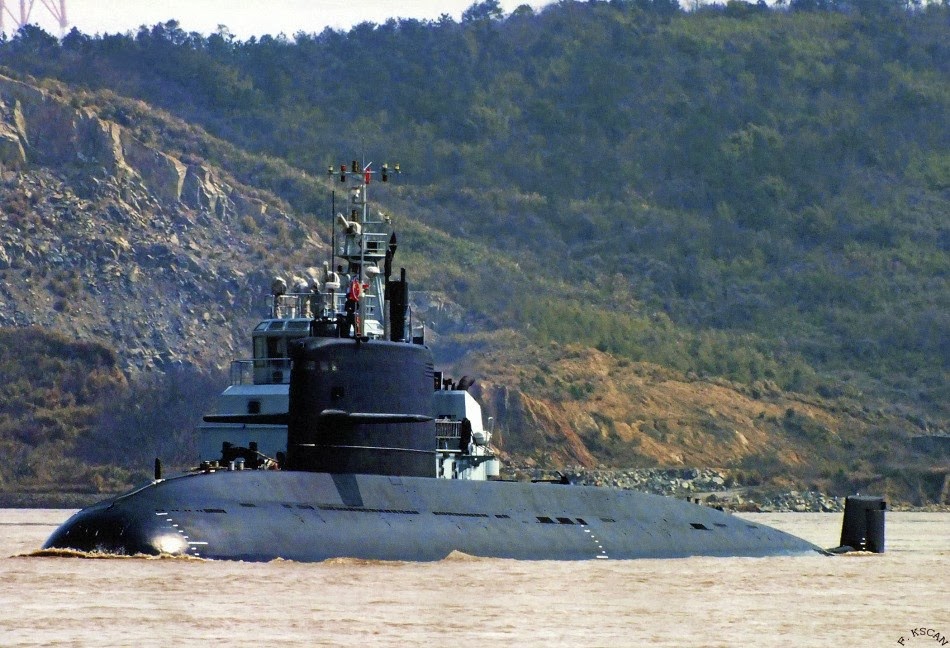 china+submarine-1.jpg