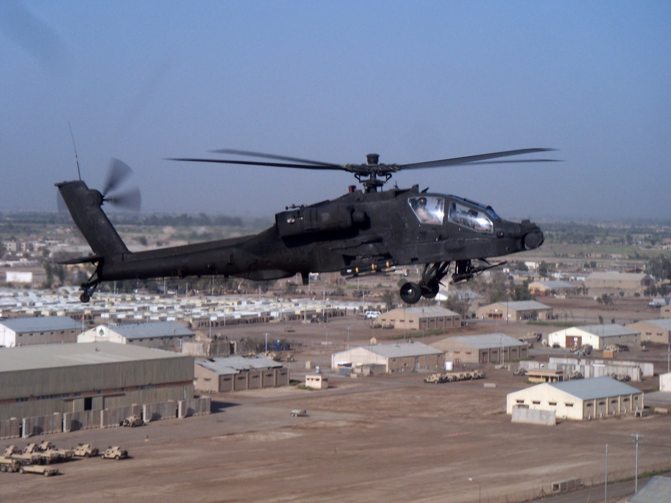 AH-64D_Apache_Longbow_2006-7-6.JPG