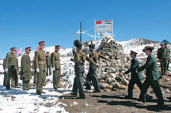 indian_army_chinese_20100920.jpg