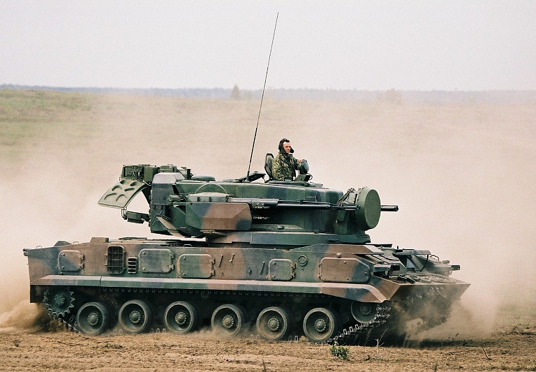 2S6M-Tunguska-Berezina-2006-MiroslavGyurosi-1S.jpg