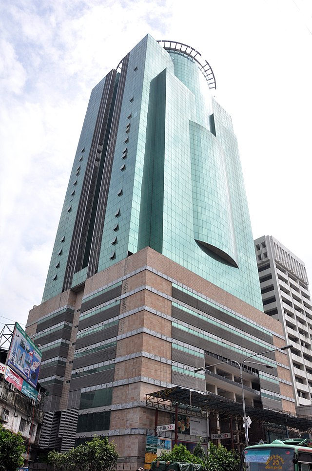 640px-ORION_Group_constructed_the_highest_building_in_the_country_City_Centre.jpg