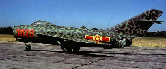 mig17-001.jpg