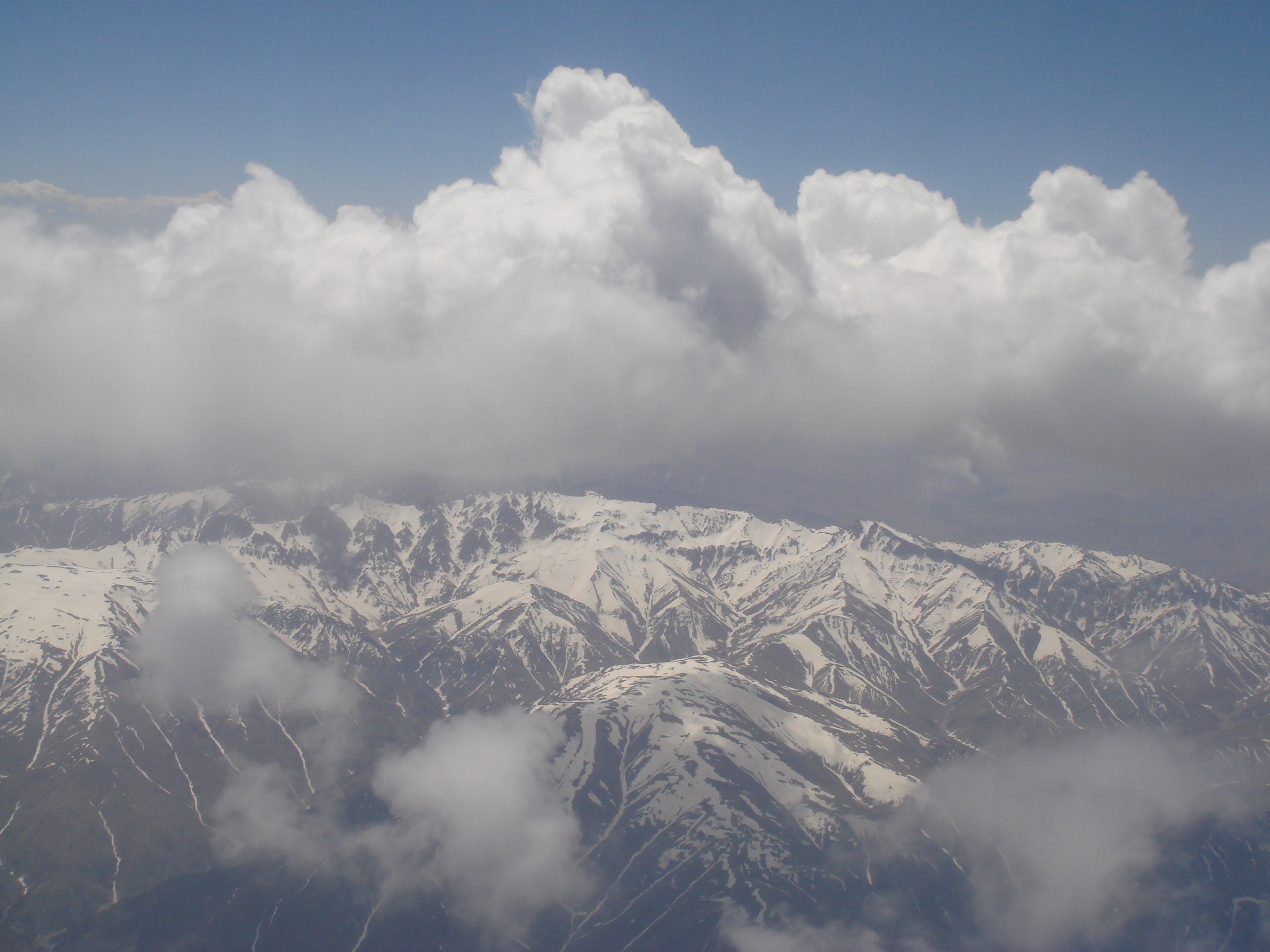 Mountains_of_Afghanistan.jpg