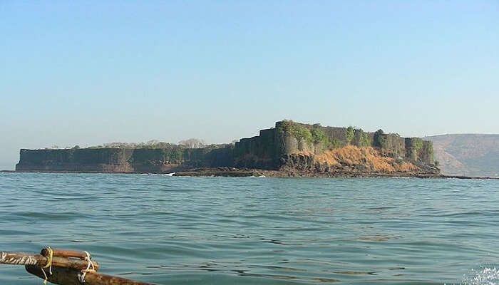 Suvarnadurg-Fort.jpg