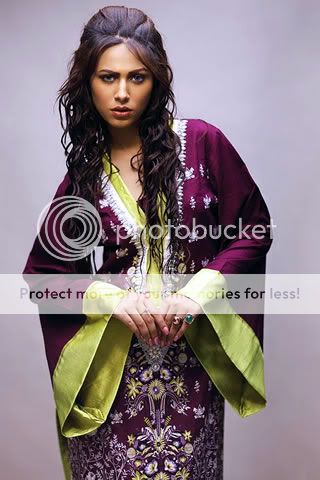 lakhani_summer_collection_2010_5.jpg