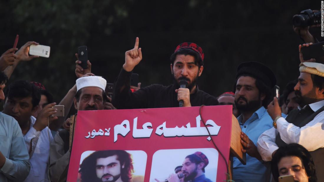 180511112014-manzoor-pashteen-pashtun-protection-movement-rally-2-super-169.jpg