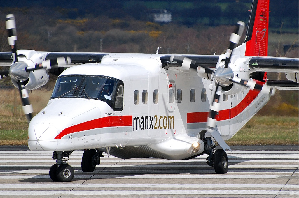 Manx2_%28FLM_Aviation%29_Dornier_228-202K.jpg