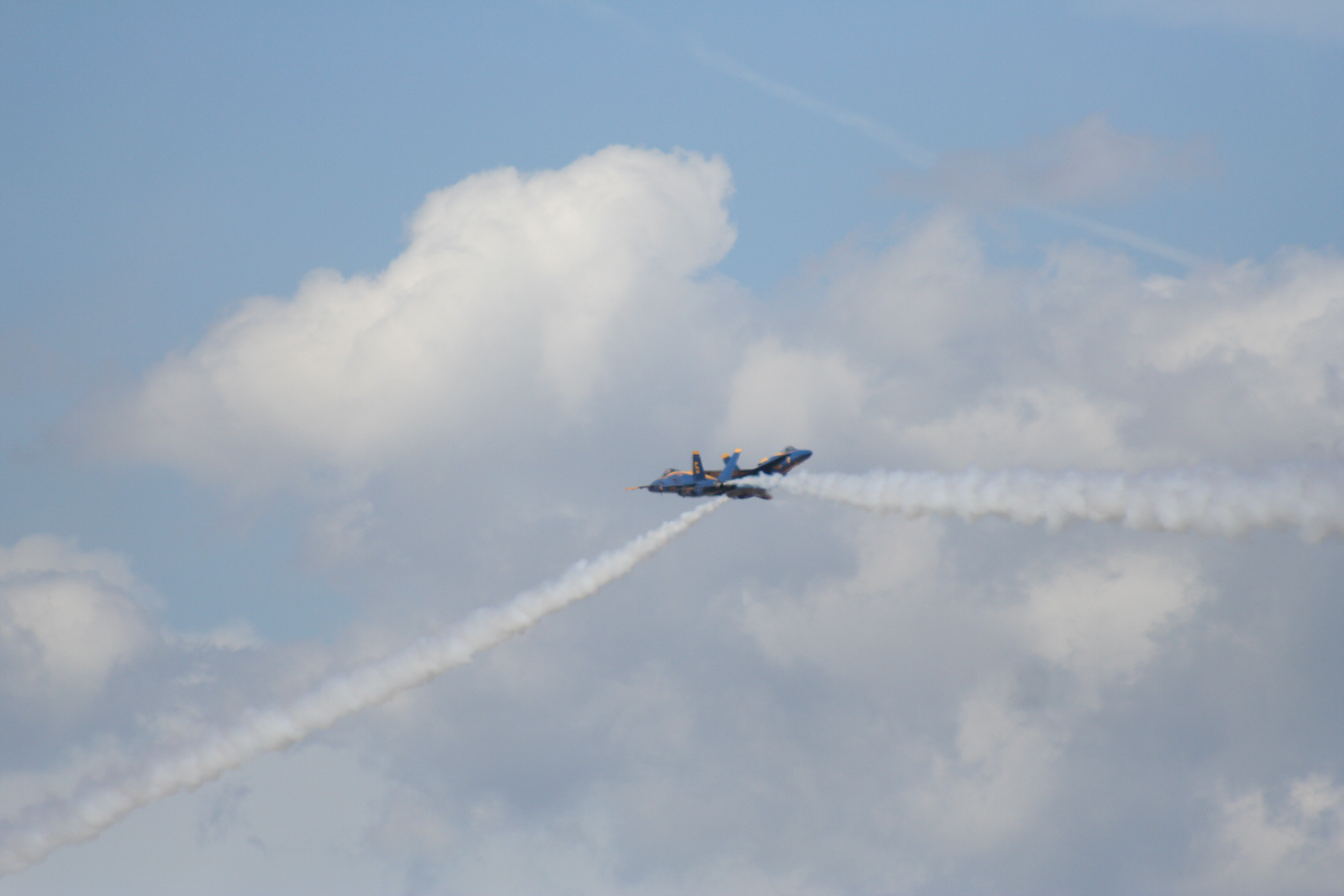 Blue_angels_path_cross_1.jpg