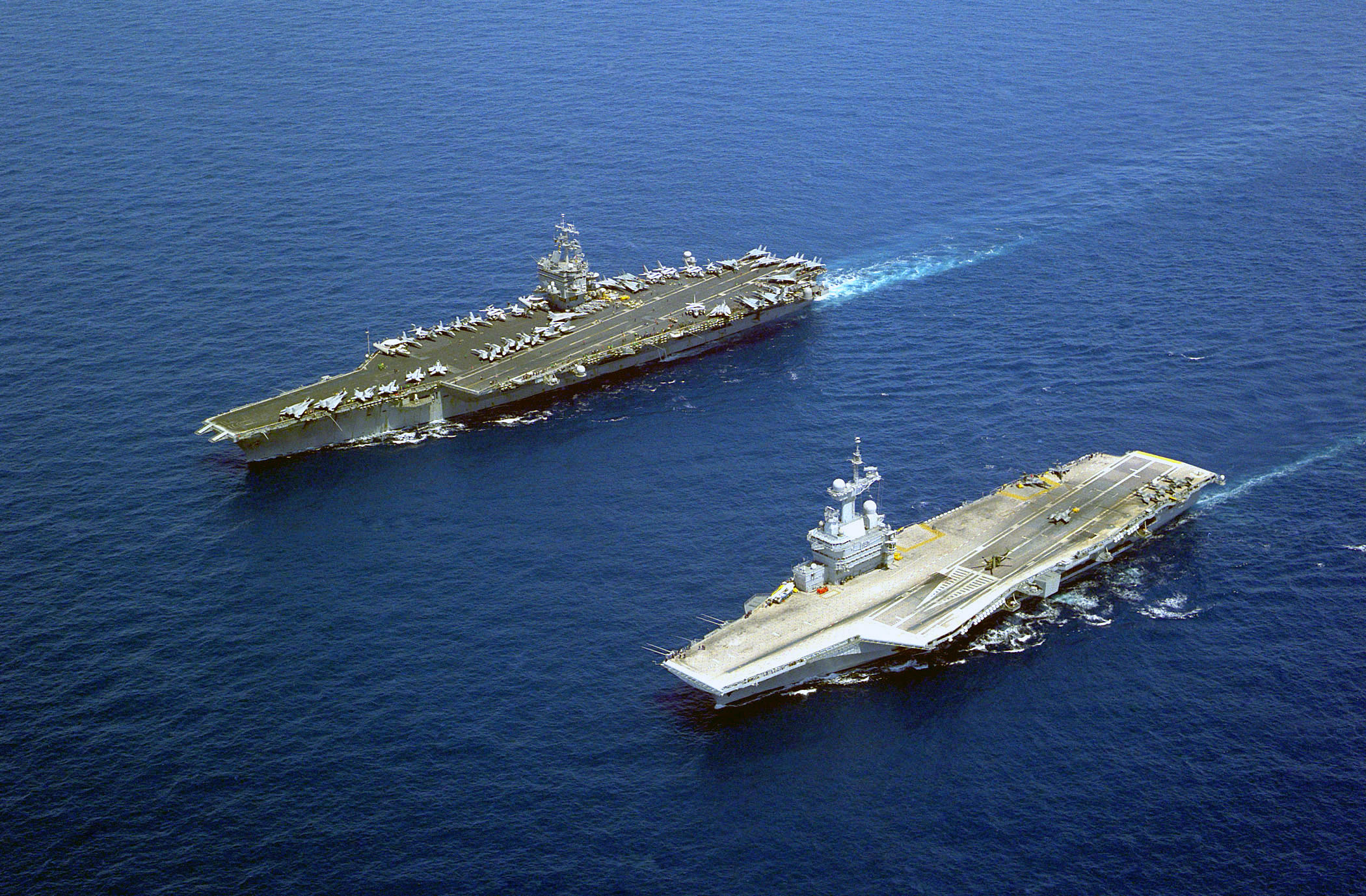 USS_Enterprise_FS_Charles_de_Gaulle.jpg