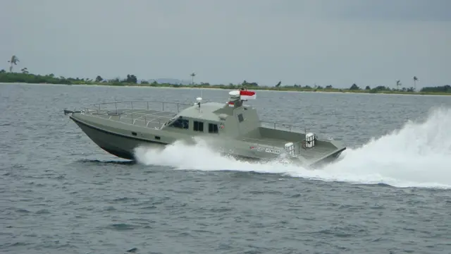 Vitesse_MarkII_Interceptor_Rafboats_Indonesian_Navy_top.jpg