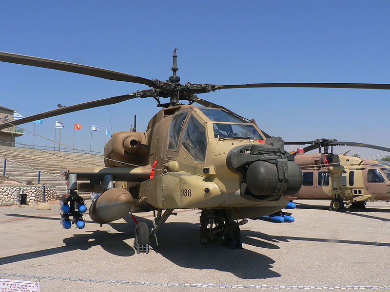 800px-AH-64Apache004.jpg